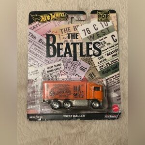 NEW Hot Wheels The Beatles Hiway Hauler